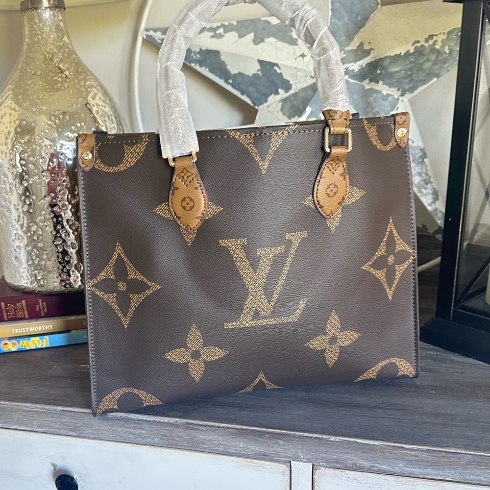 Cute leather handbag